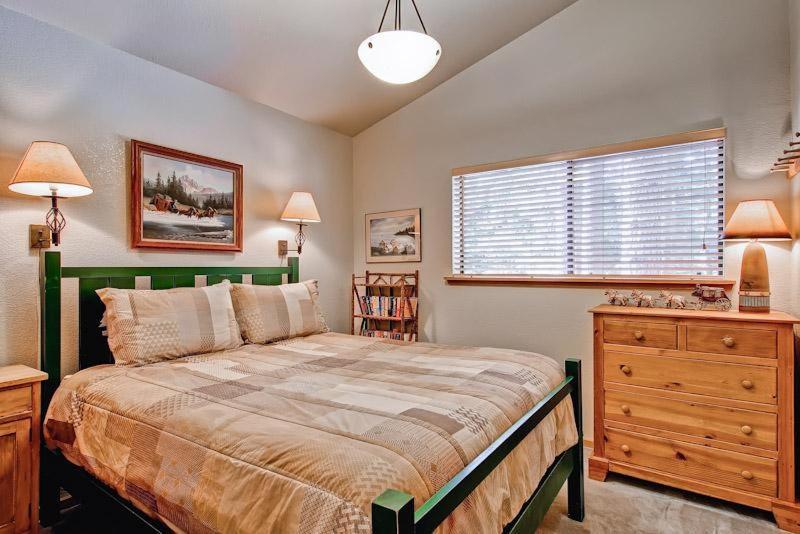 Villa Yosemite Crossroads Yosemite West Esterno foto